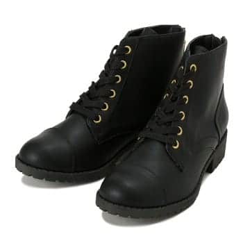 冬の定番ブラックブーツ オススメ黒ブーツ 着こなしをピックアップ