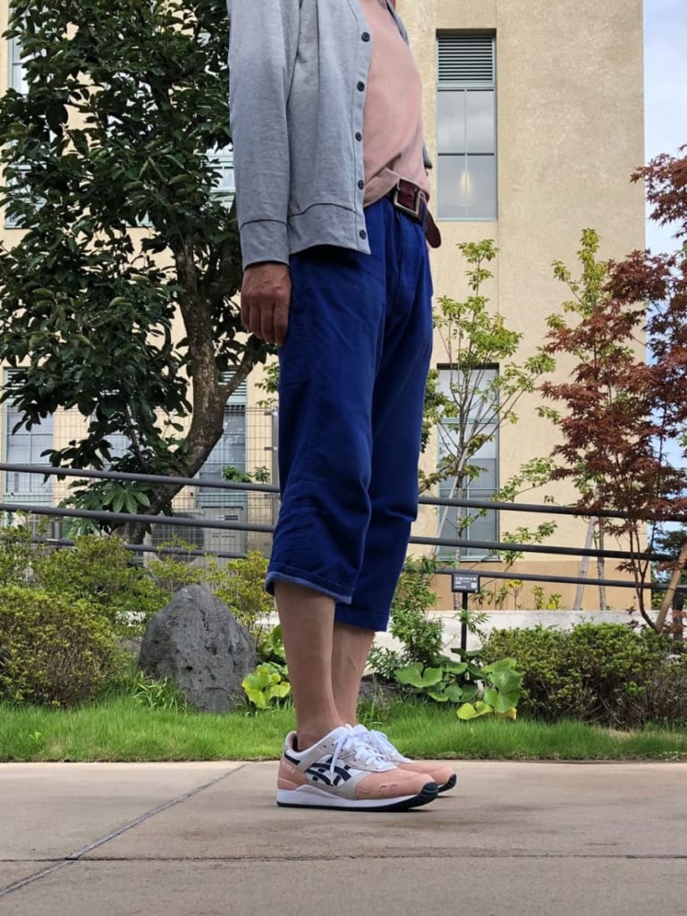 【街に馴染むあの頃の定番スニーカー】日本人の足に見事にフィット・アシックス『ゲルライト スリー』