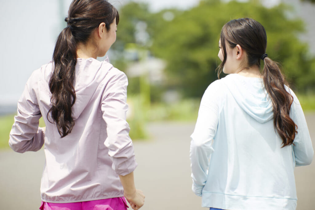 ジョギングで体と心をクリアに! ジョギングの効果とオススメの【ランニングシューズ】