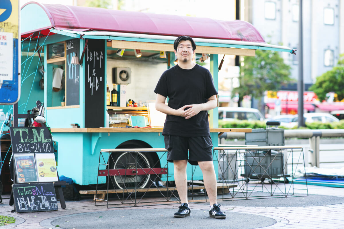 「コーヒーとカレーは通ずるものがある」原点はヴァンズ「オーセンティック」【EATS IN SPACE・与那覇至】