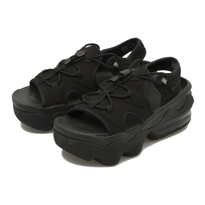 人気ネイリストが教える、NIKE厚底サンダル×フットネイル最旬バランス！ この夏のおすすめは“ぷるんと透け感”！
