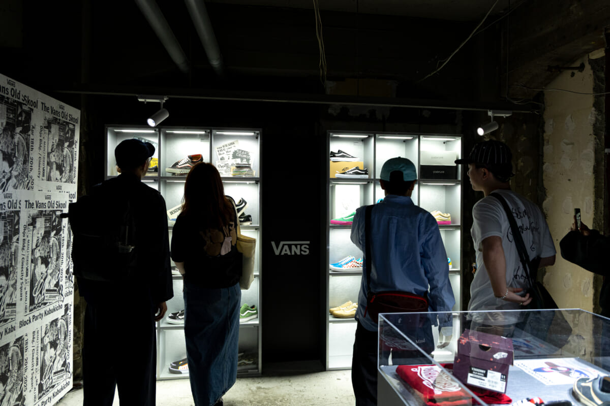 歌舞伎町で、音楽とスケートにひたる3DAYS。VANS『オールドスクール』の新たな魅力を堪能できるイベントへ