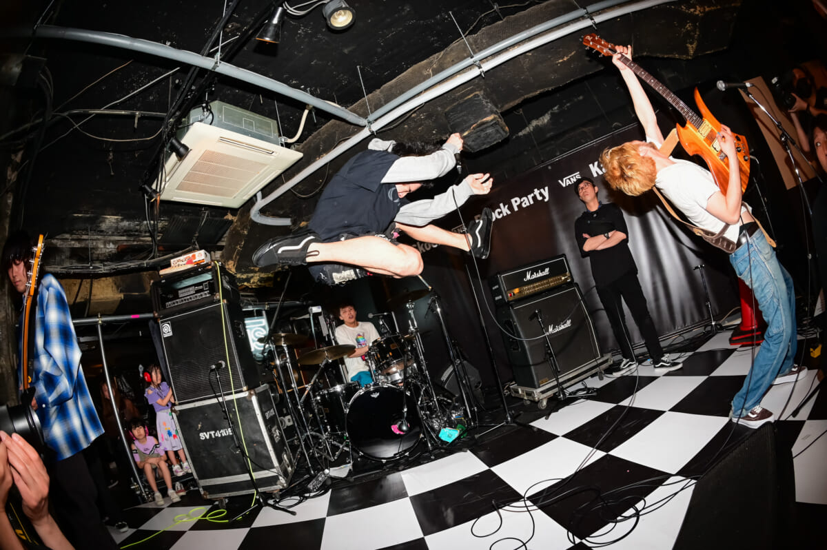 歌舞伎町で、音楽とスケートにひたる3DAYS。VANS『オールドスクール』の新たな魅力を堪能できるイベントへ