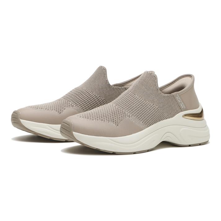 「ハンズフリーシューズ」で脱ぎ履きの手間を軽減! 毎日が少し楽になる靴19選 「ハンズフリーシューズ」で脱ぎ履きの手間を軽減! 毎日が少し楽になる靴19選