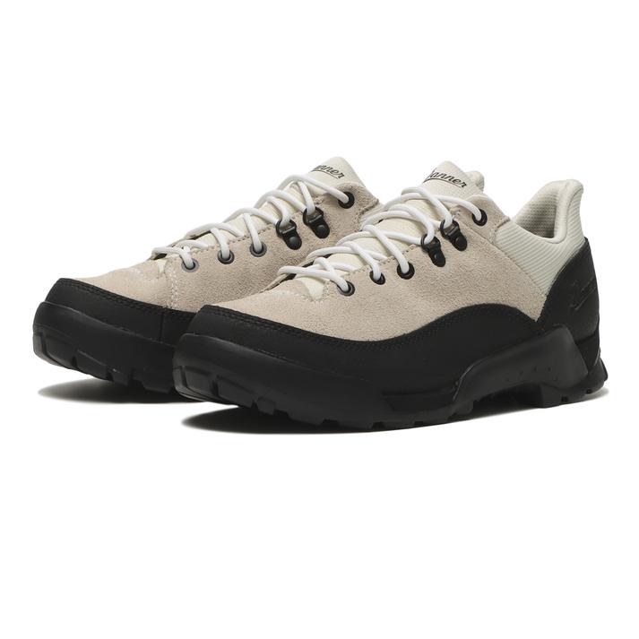 「ゴープコア」とは？街中でも自然でも映える【今注目】のアウトドアミックススタイル！