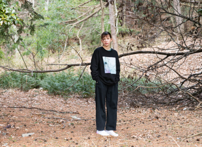 「生き物と生きる時間そのものがアート」粘菌で彩るヴァンズ「スリッポン」【バイオアーティスト・齋藤帆奈さん】