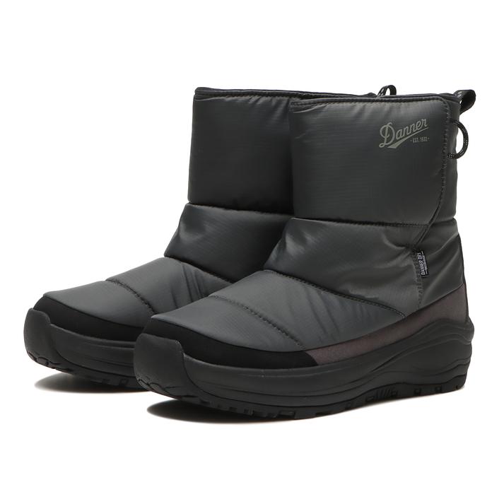 転倒を防ぐ！ 雪道での賢い「靴選び」と「歩き方」