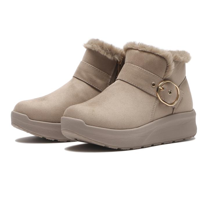 【男女別】イルミネーションデートの足元はこれで決まり！オシャレで疲れにくい「シューズ」