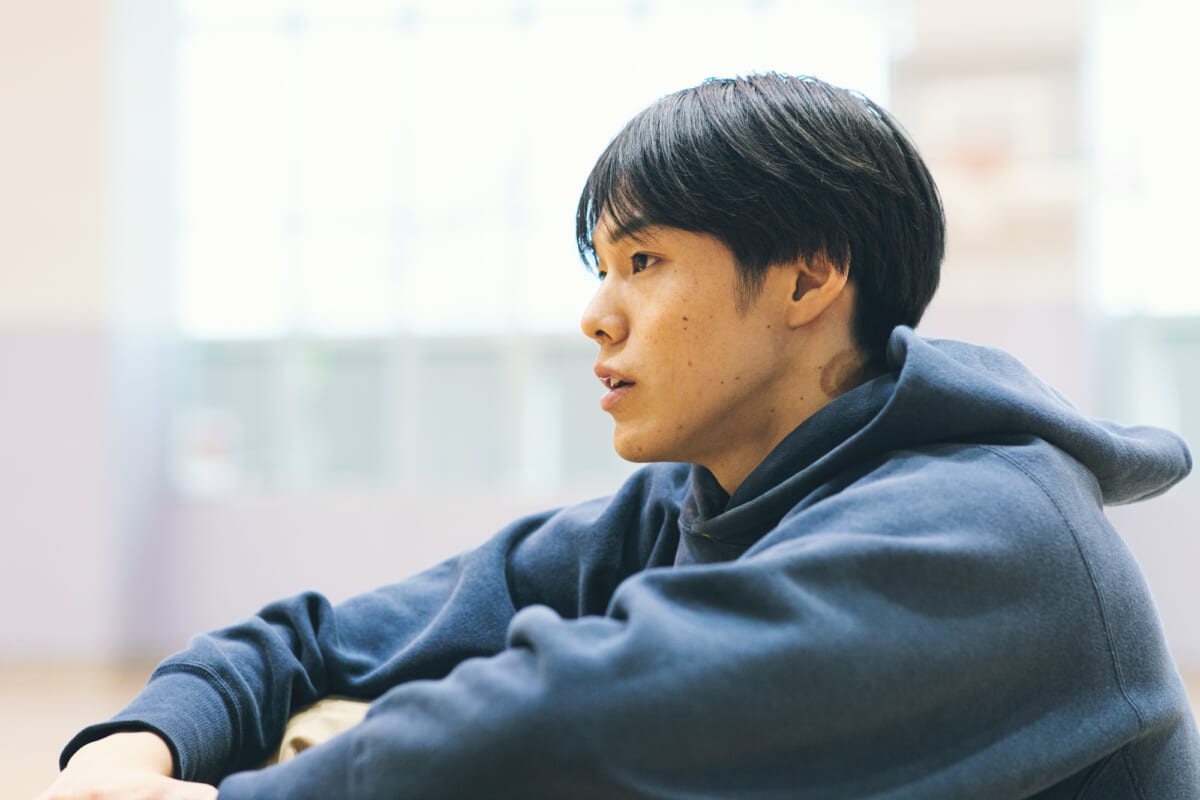 華やかなスコアラーから、泥臭い職人へ。一周回って辿り着いた等身大「VANSオーセンティック」【『僕をつくった、あの1足。』】 華やかなスコアラーから、泥臭い職人へ。一周回って辿り着いた等身大「VANSオーセンティック」【『僕をつくった、あの1足。』】