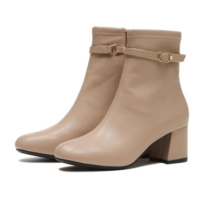 春のブーツはいつまで履ける？ 季節の変わり目を楽しむ春のブーツコーデ術