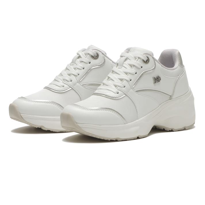 【2026年版】ホワイトデーのプレゼントはこれで決まり！ 心ときめく人気シューズ&グッズ10選