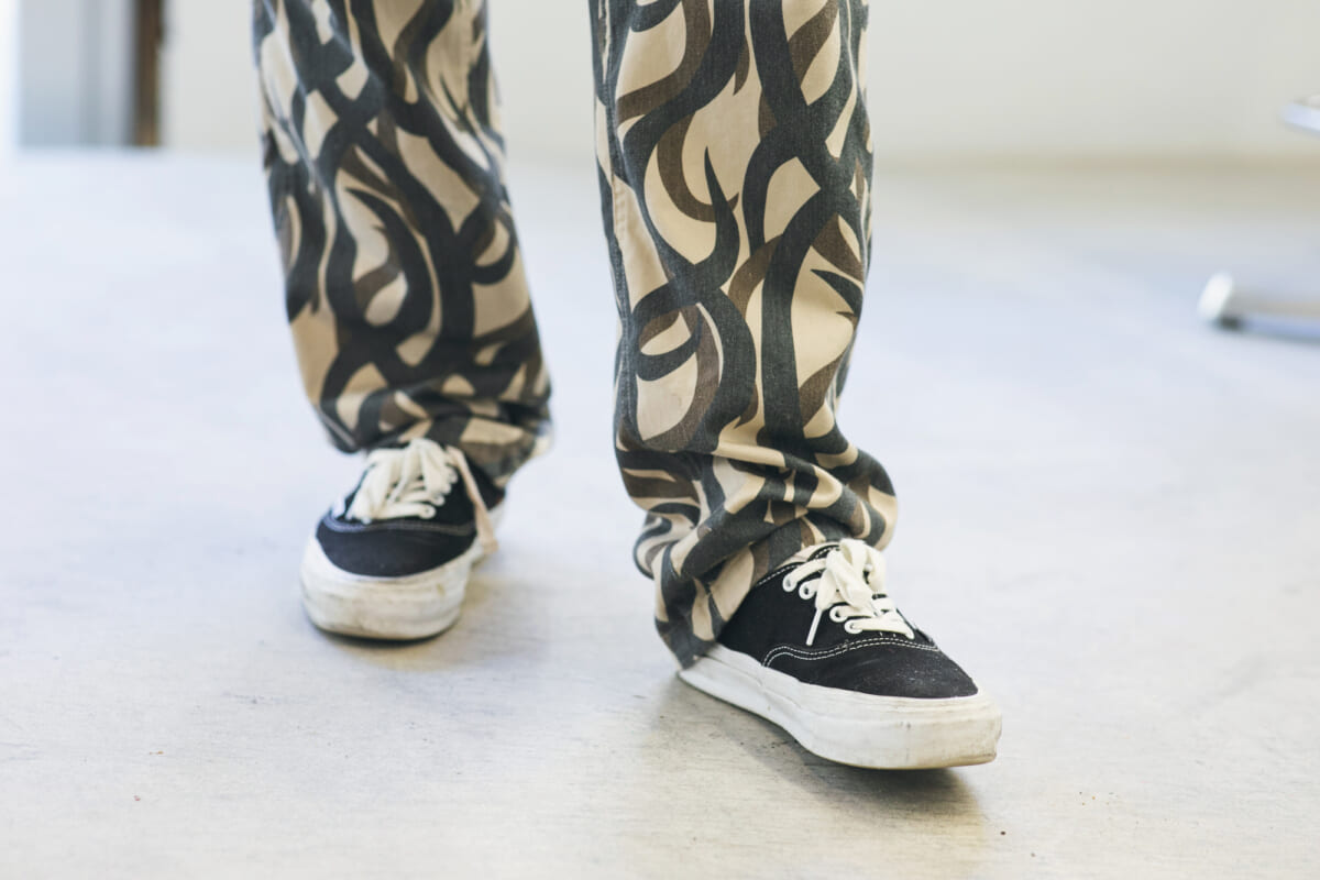 小学生から決めていた美容師の仕事。PARK中津店・河野悠利の足元にあったVANS 小学生から決めていた美容師の仕事。PARK中津店・河野悠利の足元にあったVANS