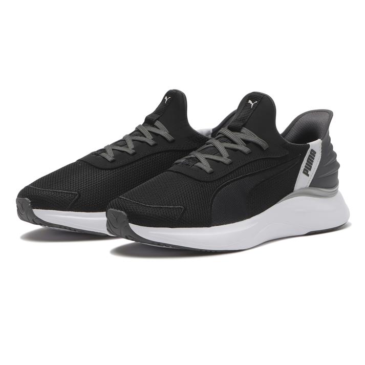 【通気性がカギ!】足元の不快な蒸れやニオイを防ぐスニーカーの選び方 【通気性がカギ!】足元の不快な蒸れやニオイを防ぐスニーカーの選び方