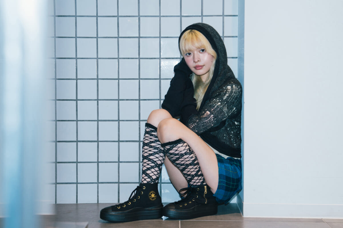 【2026年最新】レディース厚底シューズは「フェミニン×スポーツ」？人気商品や骨格タイプ別に紹介