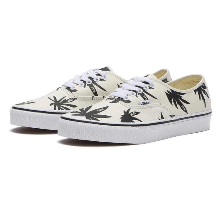 ヴァンズ（VANS）・スリッポンのお手本コーデ。大人っぽく履きこなす3つのコツ