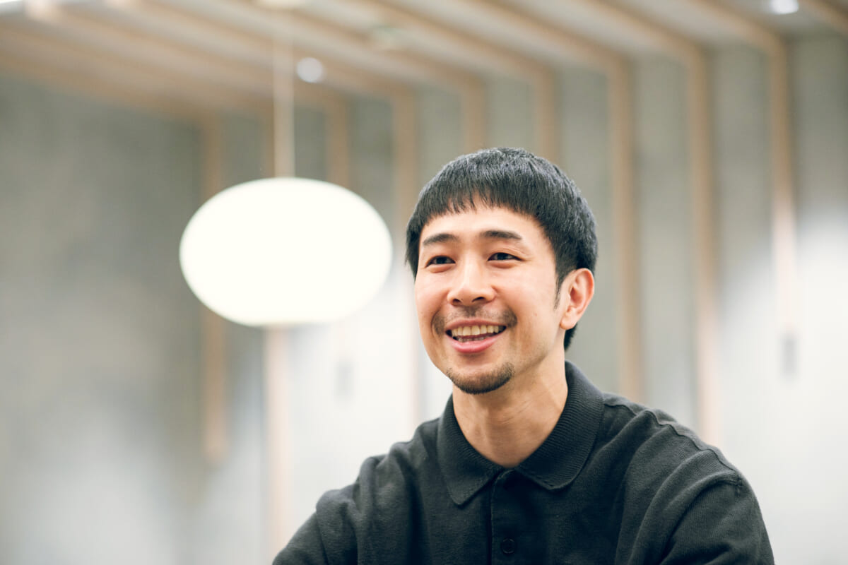「とにかく普通が嫌になっちゃって」生原秀将選手と、ブラックセメントの30年『僕をつくった、あの1足。』