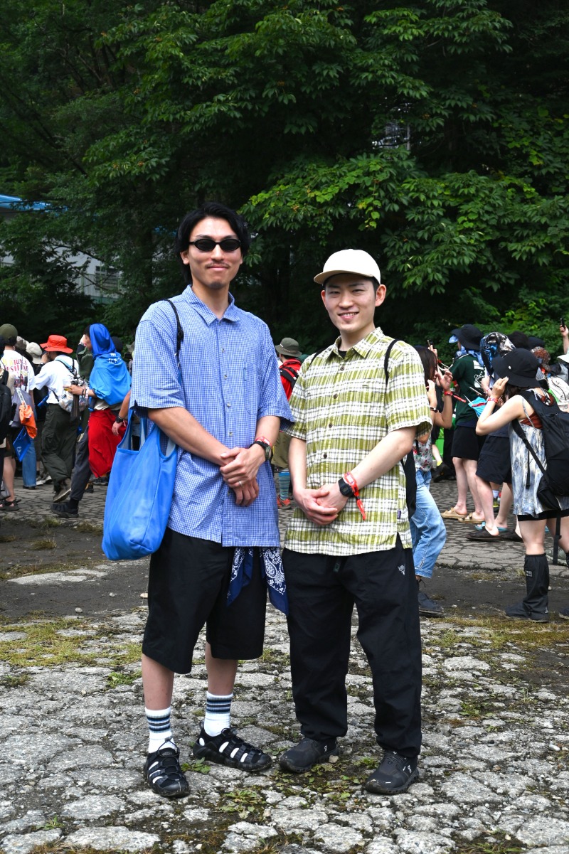 【フジロック2026足元スナップ】フェスファッションは足元から。23組の愛用シューズ&全身スタイル 【フジロック2026足元スナップ】フェスファッションは足元から。23組の愛用シューズ&全身スタイル