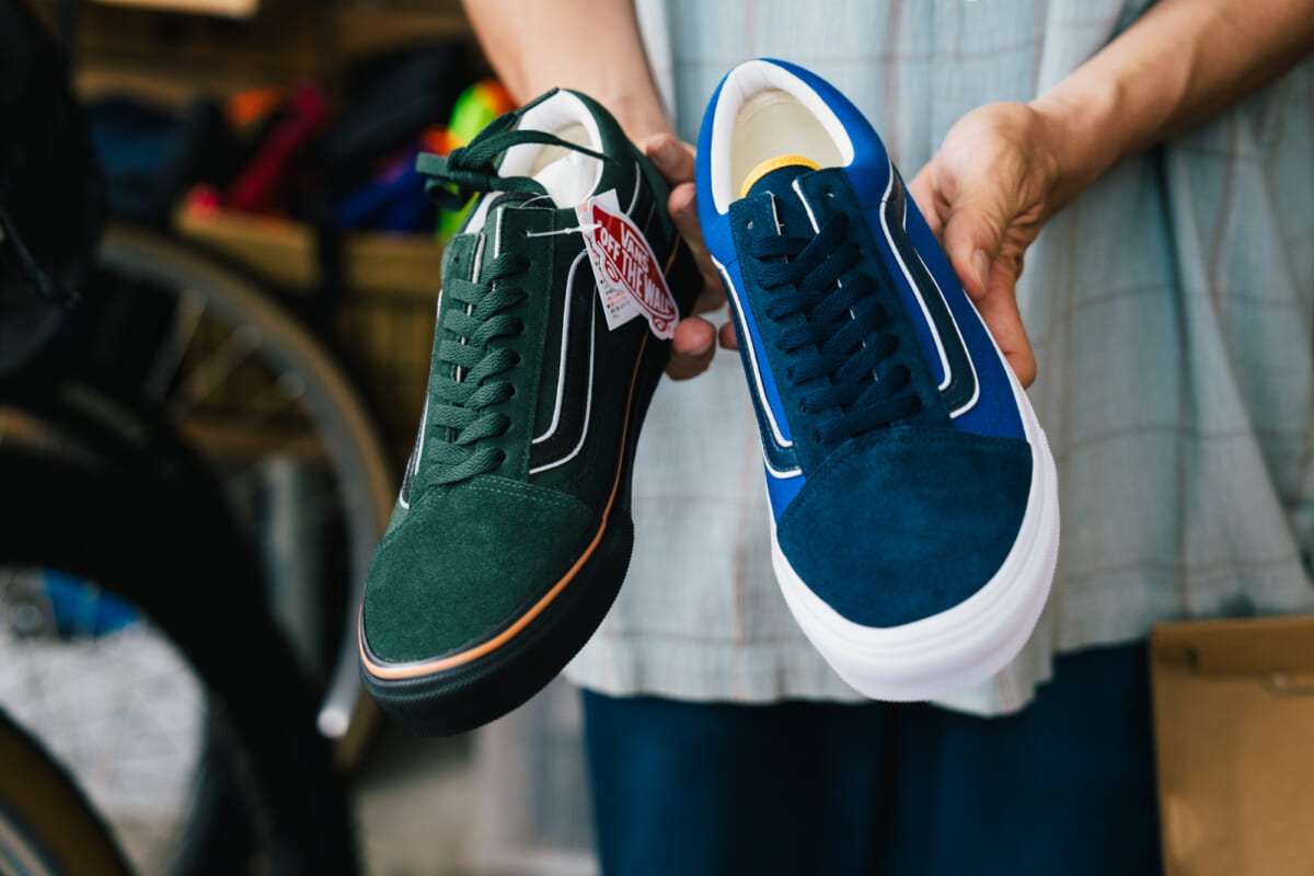 「ダメにして、また買って、結局VANSを履く」。自転車と走り続ける松本圭太さんの定番【MY AUTHENTIC】