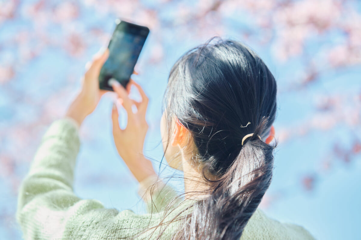 ブルベに似合う色は？ 夏・冬タイプになじむカラーとオススメシューズ