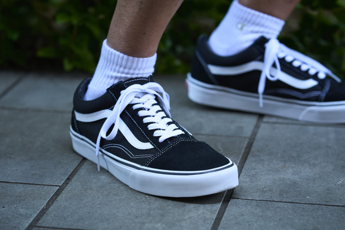 段ボールも、VANSも、触れてわかるものがある。アーティスト・儀間朝龍さんのVANS オーセンティック【MY AUTHENTIC】