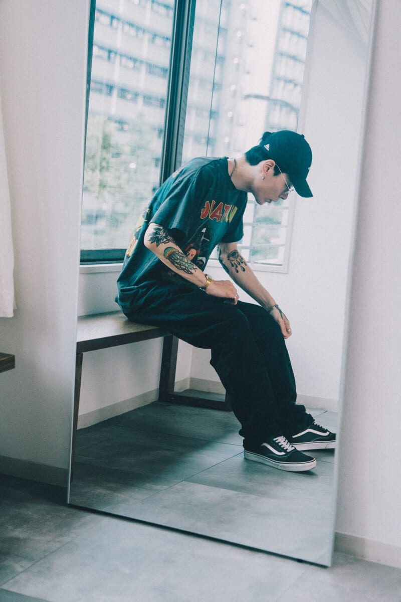 「綺麗じゃないのが、むしろ本物」。ラッパー・Jinmenusagiが履く、武装しないVANS【MY AUTHENTIC】
