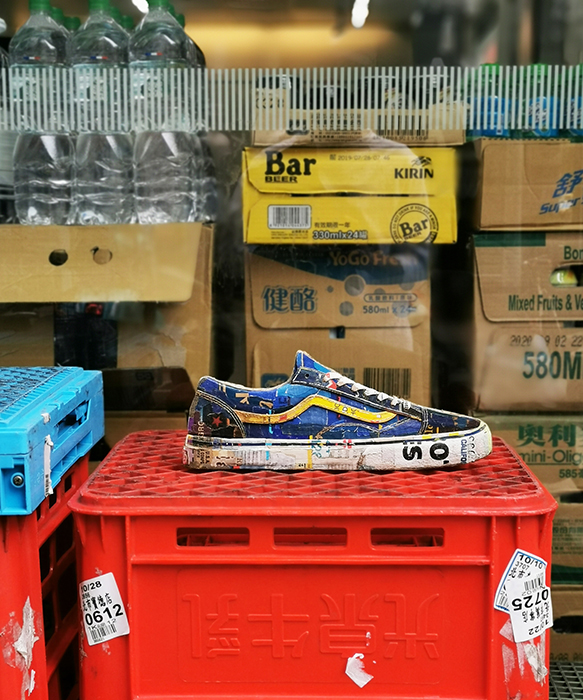 段ボールも、VANSも、触れてわかるものがある。アーティスト・儀間朝龍さんのVANS オーセンティック【MY AUTHENTIC】